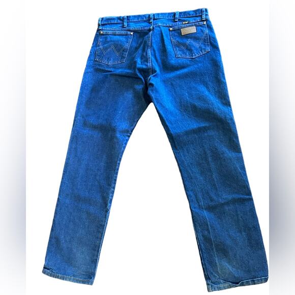 Wrangler 13MWZ Classic Bootcut Jeans in a Mens 40 x 34 100% Cotton - Picture 2 of 5